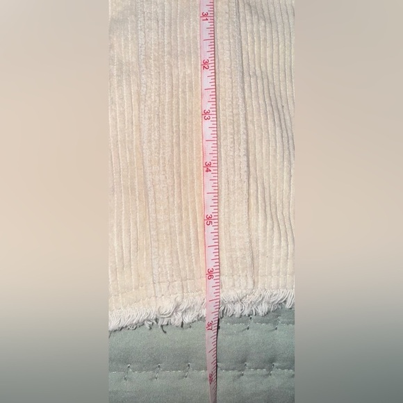 GeeGee Cream Corduroy Button-Up shirt/Jacket dress.  Size M  VGUC - Picture 6 of 12